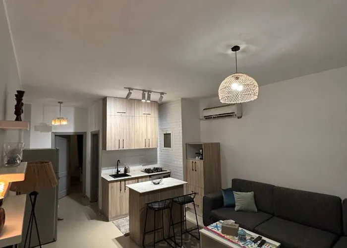 Perl Hous Sunny Apartment
